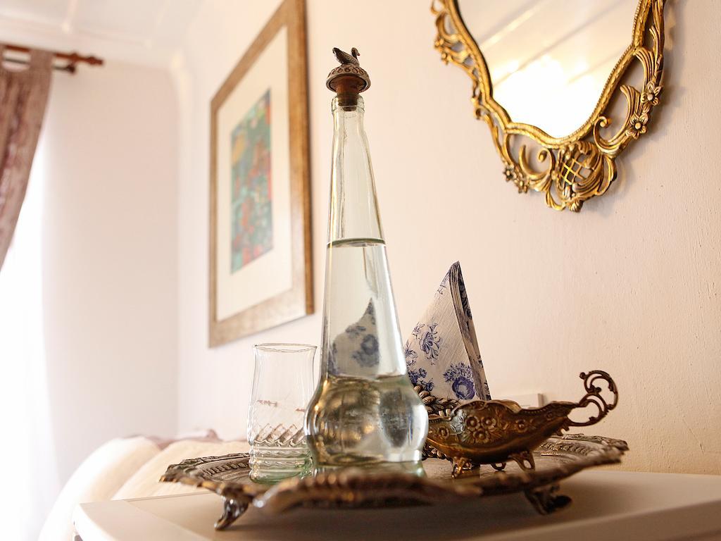 Marjolaine Hotel Айвалык Номер фото